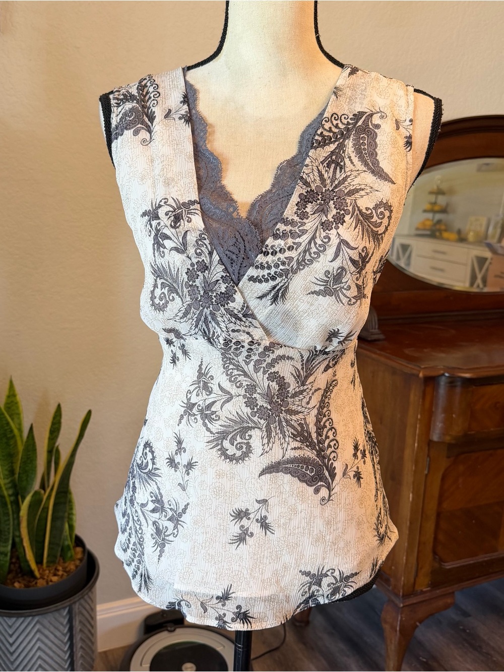 Y2K Lace Top